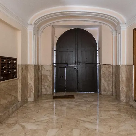Daire Lovely New Via Genova Roma